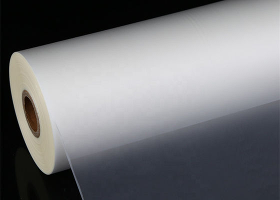 Rolo de película protetora de remoção baixo plástico de Matte Anti Scratch Recycled BOPP de 1 polegada para o ponto UV