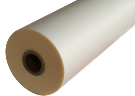 Good price Película pré- revestida de poliéster 30 Mic Gloss EVA Glue Laminating Protective Packaging Film Adequada para Máquinas de Laminagem on-line