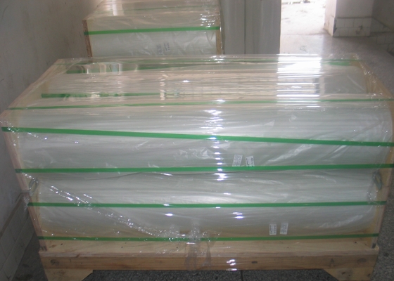 Good price Película térmica pré- revestida de PET de 2500m x 16μm para processamento de logotipos por estampagem a quente Tipo de extrusão múltipla 120-180C on-line